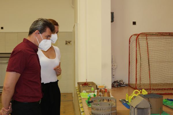 img-099976912A38-1F6B-0151-C23E-4C36BEDC738C.jpg
